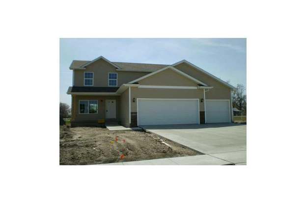 4725 E Valdez Dr Des Moines Ia 50317 4 Beds 2 25 Baths