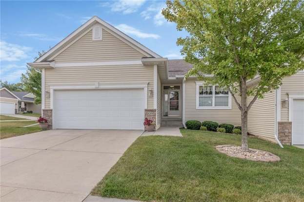 14304 Alpine Dr Urbandale Ia 50323 Mls 566634 Redfin