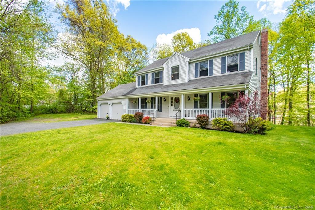 140 Deerfield Dr, Glastonbury, CT 06033 | MLS# 170190006 | Redfin