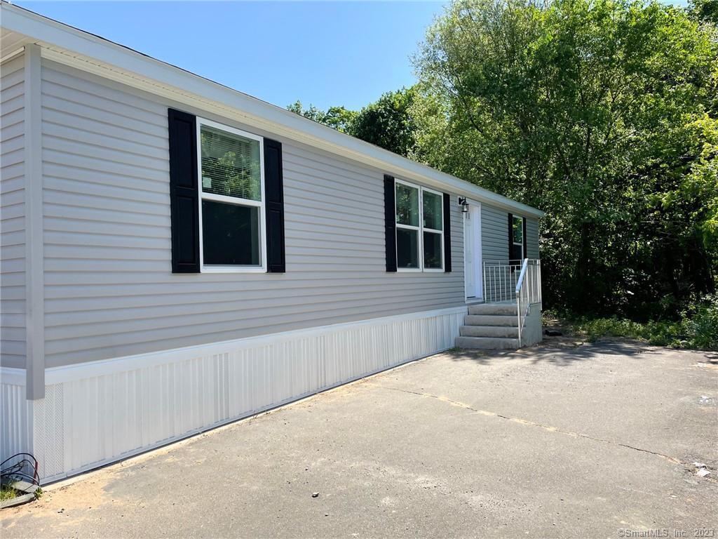 40 Matthews St #30, Bristol, CT 06010 | MLS# 170561227 | Redfin