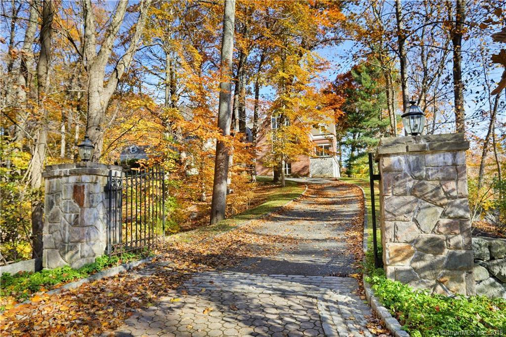 homes for sale on chestnut hill rd glastonbury ct