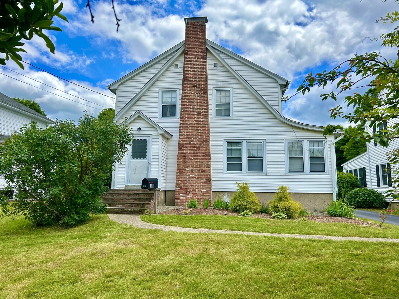 107 Harland Rd, Norwich, CT 06360 MLS 24024252 Redfin