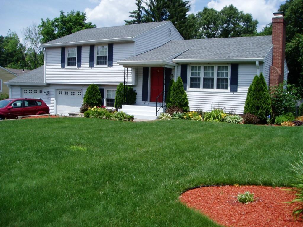 437 Spring St, Manchester, CT 06040 MLS G10060274 Redfin