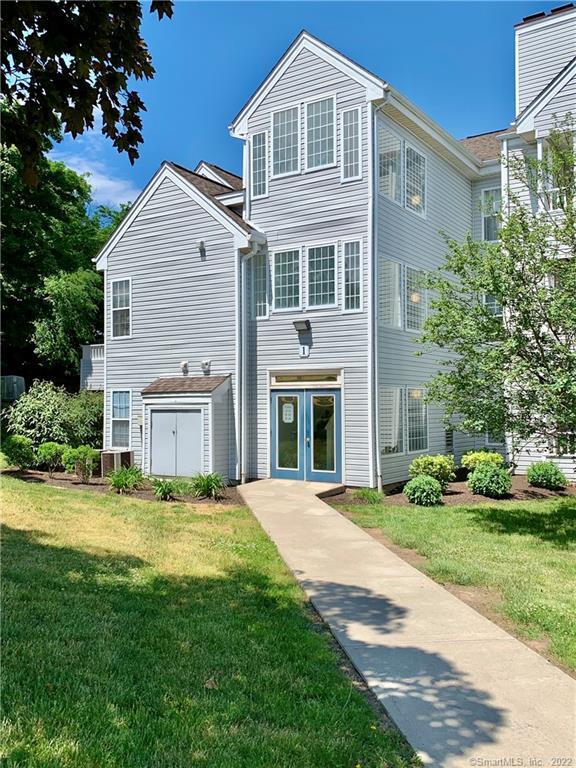 1 Forest Glen Cir 4, Middletown, CT 06457 MLS 170497413 Redfin