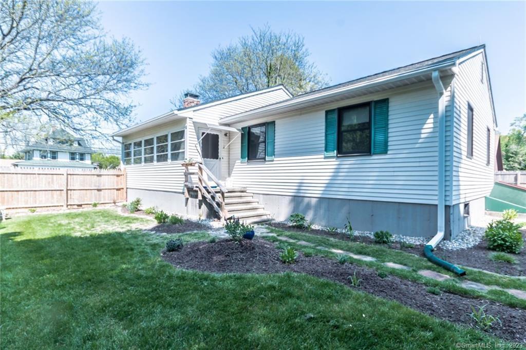 1890 Poquonock Ave, Windsor, CT 06095 MLS 170569462 Redfin