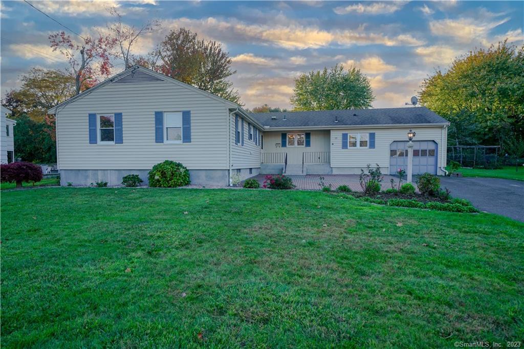 59 Ridge Crest Cir, Wethersfield, CT 06109 MLS 170544728 Redfin