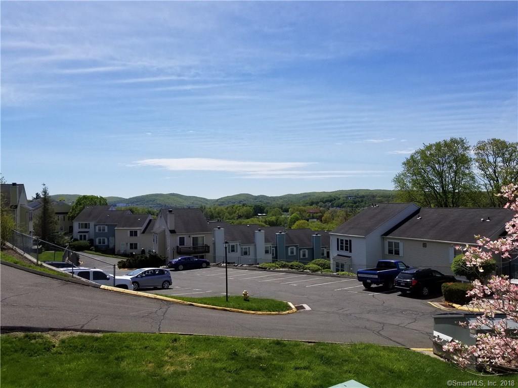 89 Mill Plain Rd Danbury Ct 06811