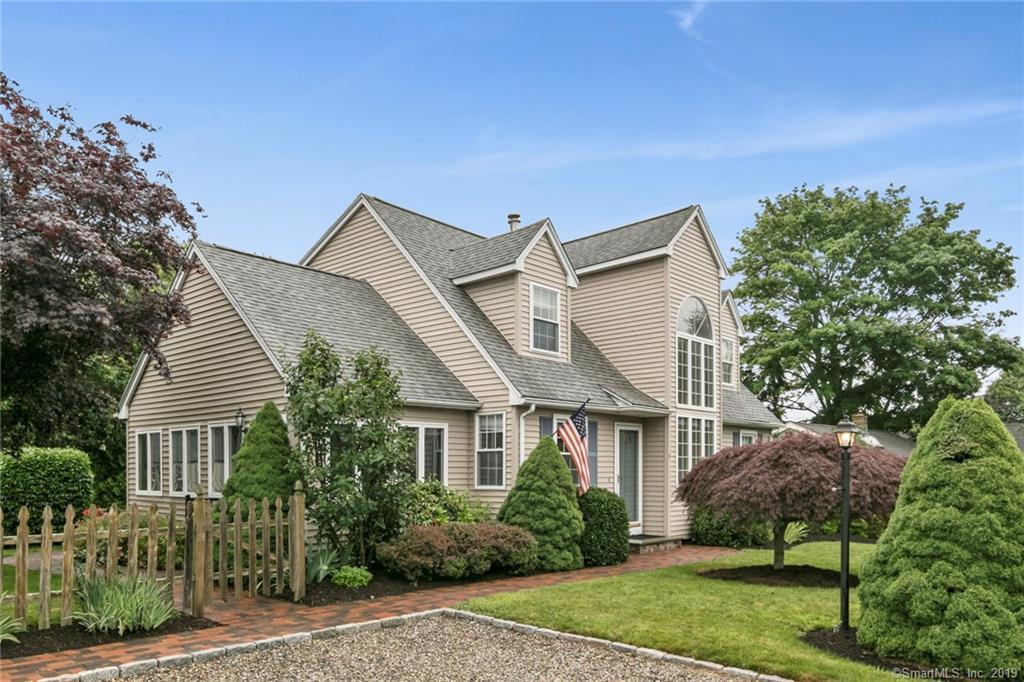 5 South Pkwy, Clinton, CT 06413 | MLS# 170209922 | Redfin
