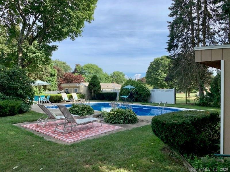 422 Clement Ln, Orange, CT 06477 MLS 170320966 Redfin