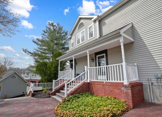 Property at 277 Mayfield Dr #277, Trumbull, CT 06611, 1 bed, 1 bath