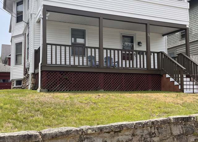 Property at 26 Linden St, New London, CT 06320, 6 beds, 2 baths