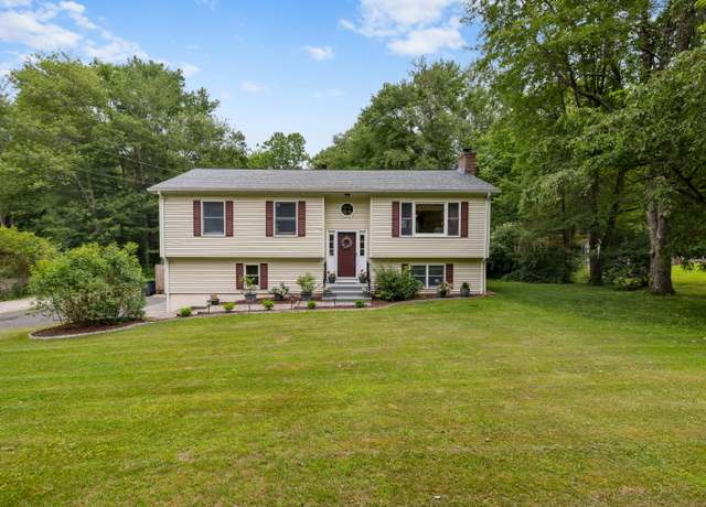 Property at 471 Westchester Rd, Colchester, CT 06415, 3 beds, 2 baths