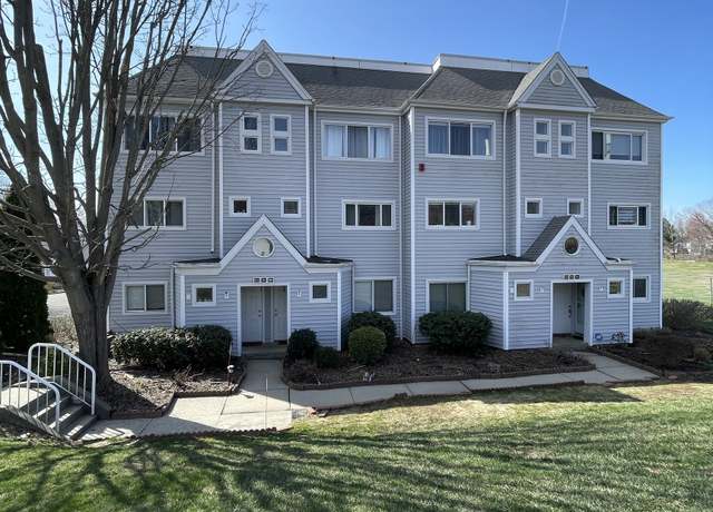 Property at 267 Melba St Apt D8, Milford, CT 06460, 2 beds, 1.5 baths