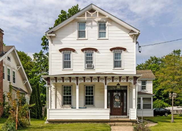 Property at 61 Williams St, Norwich, CT 06360, 6 beds, 4 baths