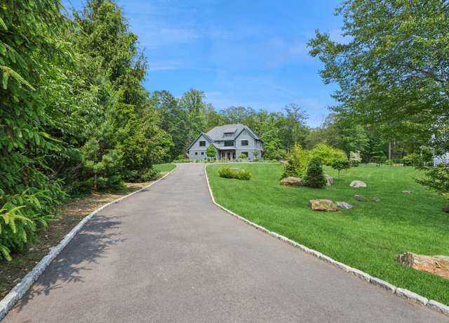 Property at 232 Bayberry Ln, Westport, CT 06880, 5 beds, 4.5 baths