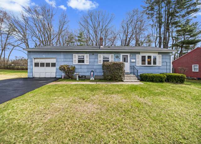 Property at 23 Glen Oak Dr, Enfield, CT 06082, 3 beds, 1 bath