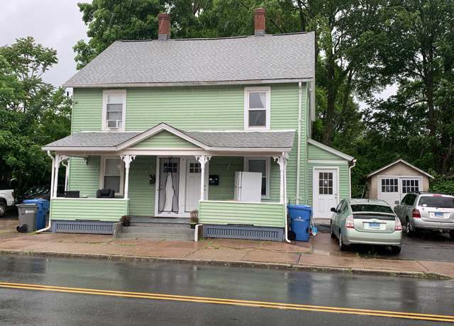 Property at 179 Spruce St, Manchester, CT 06040, 6 beds, 2 baths