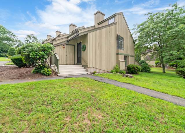 Property at 380 Old Waterbury Rd Apt 12, Southbury, CT 06488, 2 beds, 1.5 baths
