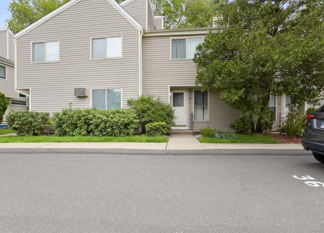 Property at 18 Cherokee Ct #18, Cromwell, CT 06416, 2 beds, 2 baths