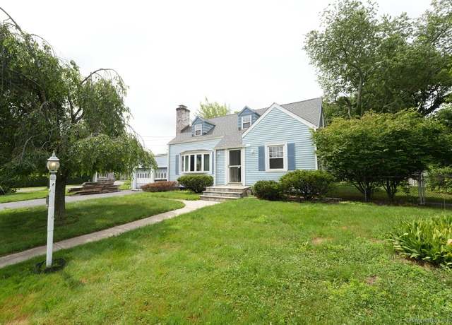 Property at 170 Nutmeg Rd, Bridgeport, CT 06610, 3 beds, 2 baths