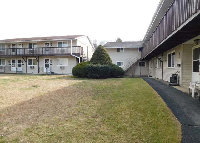 Property at 4 Bostwick ARMS #4, New Milford, CT 06776, 1 bed, 1 bath