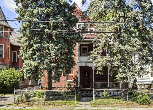 Property at 240 Sargeant St, Hartford, CT 06105, 9 beds, 6 baths