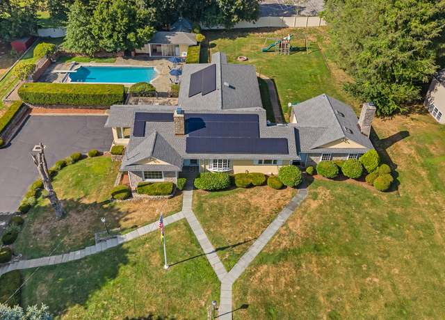 Property at 81 Plymouth Ave, Trumbull, CT 06611, 5 beds, 3.5 baths