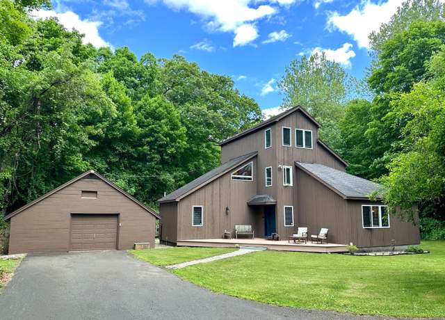 Property at 36 Hampshire Dr, Hamden, CT 06518, 3 beds, 2 baths