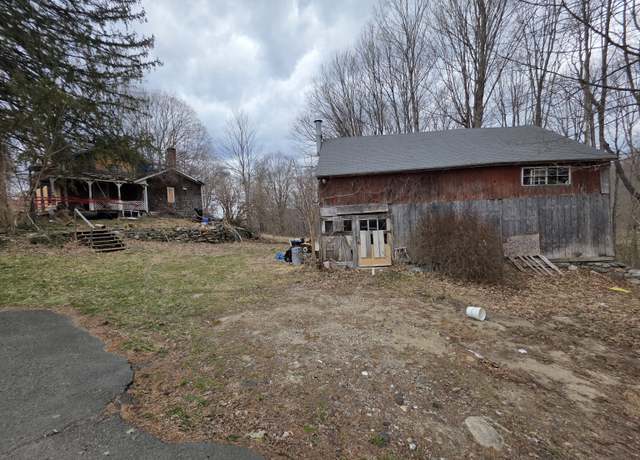 Property at 33 Dodgingtown Rd, Bethel, CT 06801, 2 beds, 1 bath
