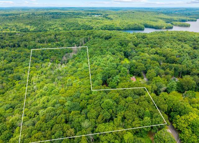 Property at 138 Brainard Rd, Colchester, CT 06415