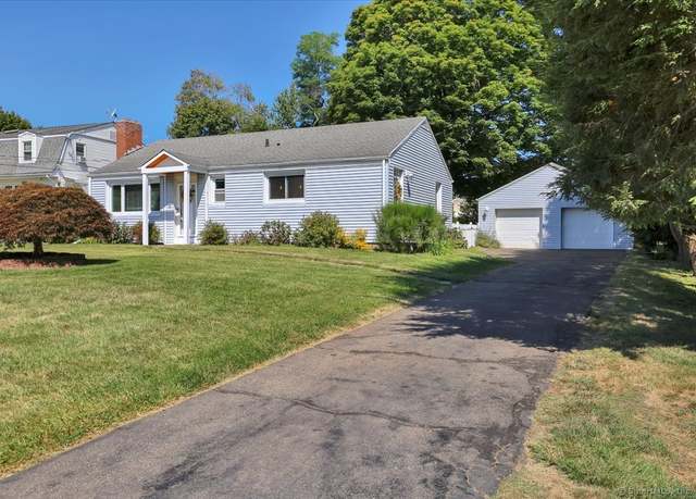 Property at 32 Cherry Hill Dr, Newington, CT 06111, 3 beds, 1.5 baths