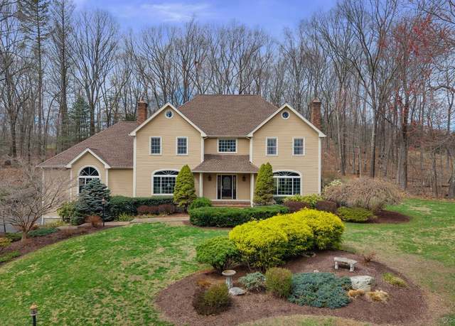 Property at 4 Old Purdy Station Rd, Newtown, CT 06470, 4 beds, 2.5 baths