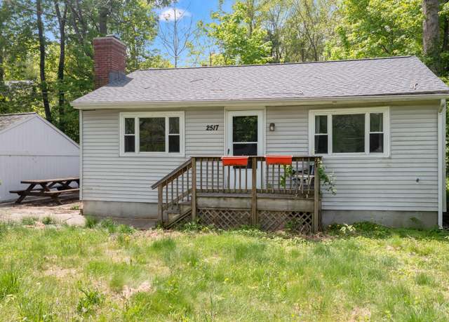 Property at 2517 Main St, Coventry, CT 06238, 2 beds, 1 bath
