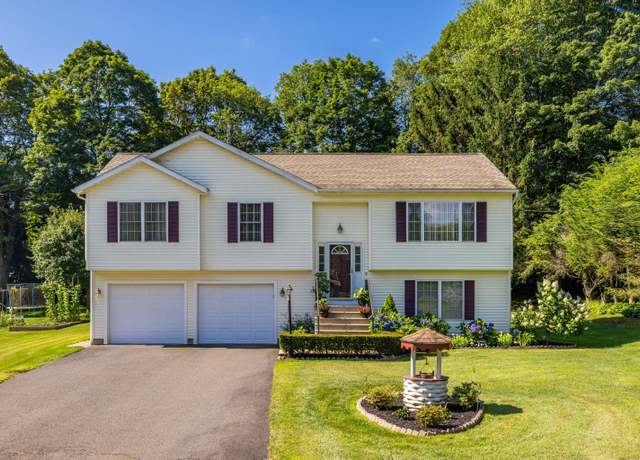 Property at 58 Elena Dr, Watertown, CT 06795, 3 beds, 2.5 baths