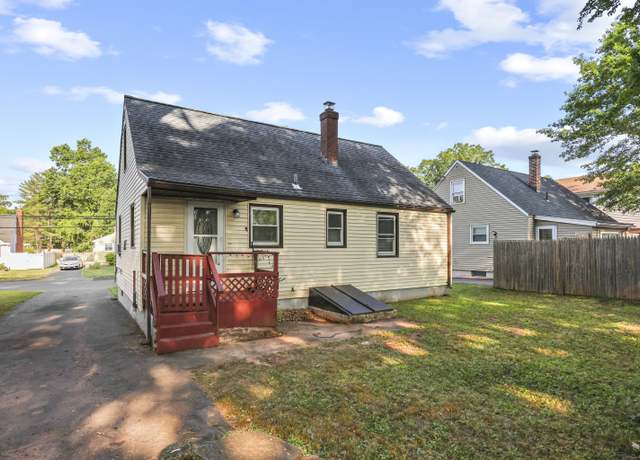 Property at 118 Benson St, New Britain, CT 06051, 4 beds, 1 bath