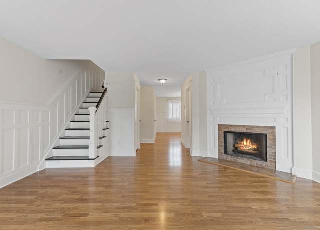 Property at 27 Crows Nest Ln Unit 7E, Danbury, CT 06810, 2 beds, 1.5 baths