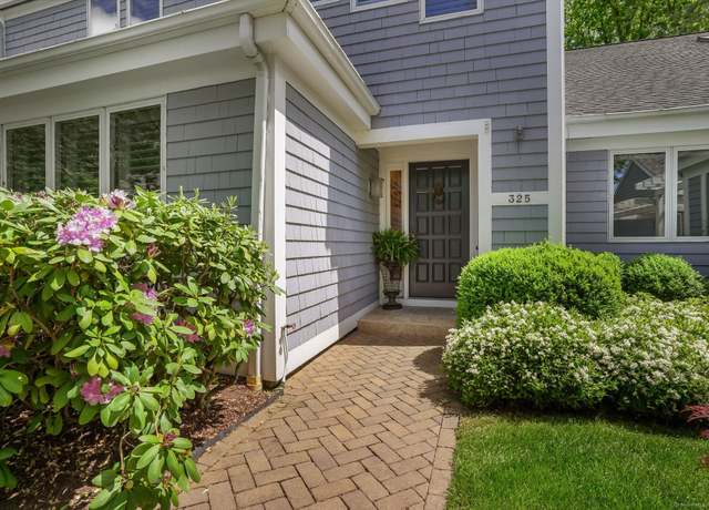 Property at 325 Lansdowne #325, Westport, CT 06880, 2 beds, 2.5 baths
