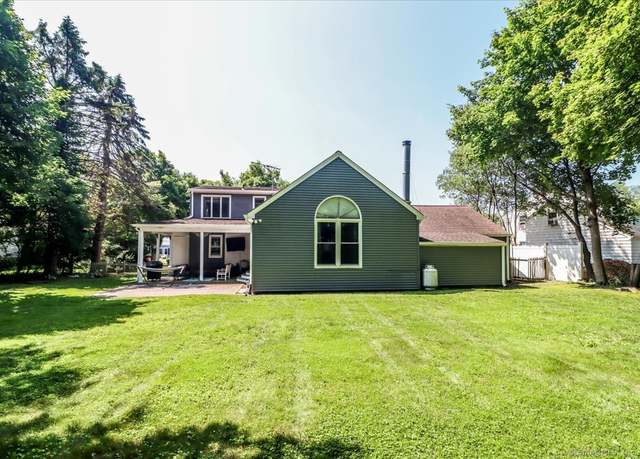 Property at 156 Killian Ave, Trumbull, CT 06611, 4 beds, 2.5 baths
