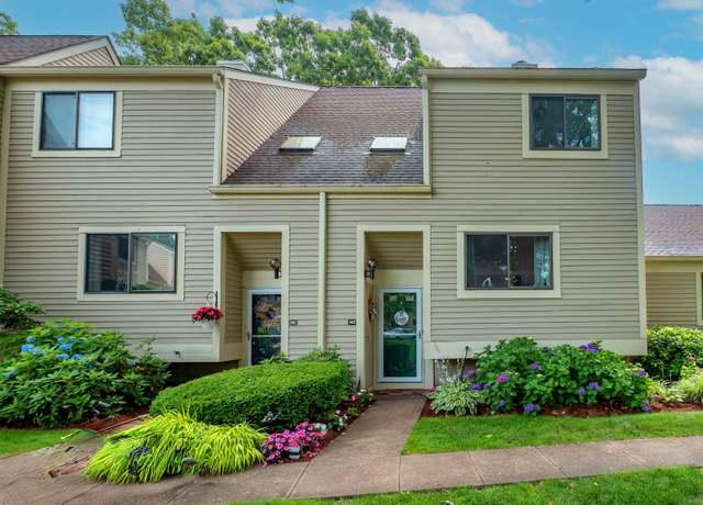 Property at 143 Sandy Point Rd #143, Old Saybrook, CT 06475, 2 beds, 2.5 baths