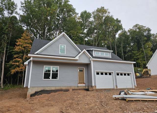Property at 288 Riverside Dr, Meriden, CT 06451, 3 beds, 2.5 baths