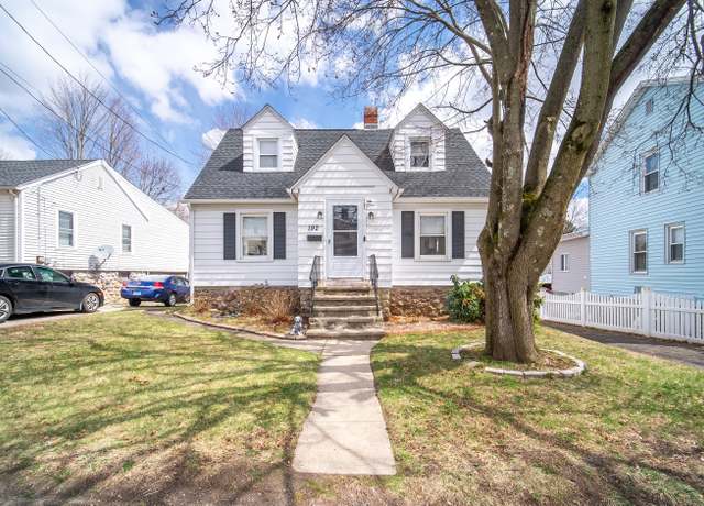 Property at 192 Bouley Ave, Waterbury, CT 06705, 3 beds, 2 baths