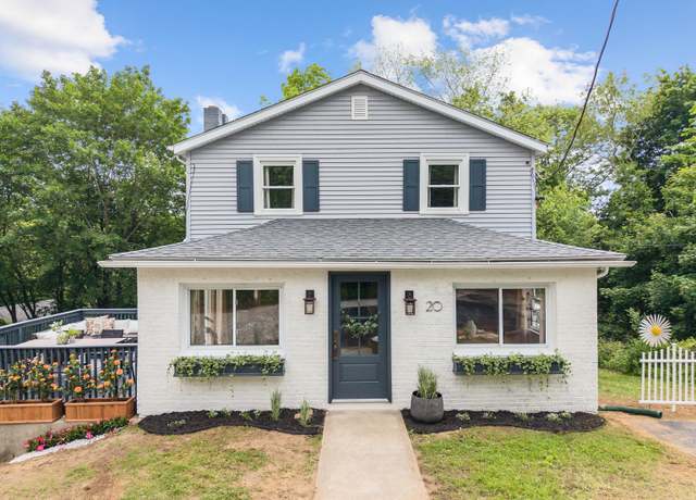 Property at 20 Beauregard St, Norwich, CT 06380, 4 beds, 2.5 baths