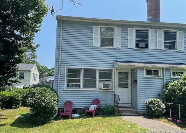 Property at 137 Marsh Way, Stratford, CT 06614, 3 beds, 1 bath