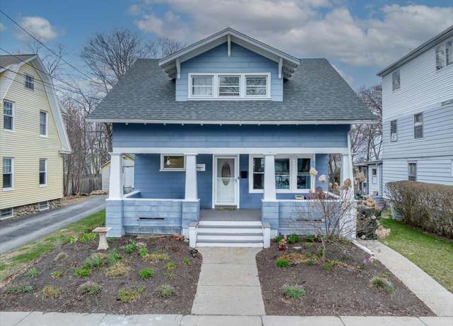 Property at 43 Gorton St, New London, CT 06320, 3 beds, 1 bath