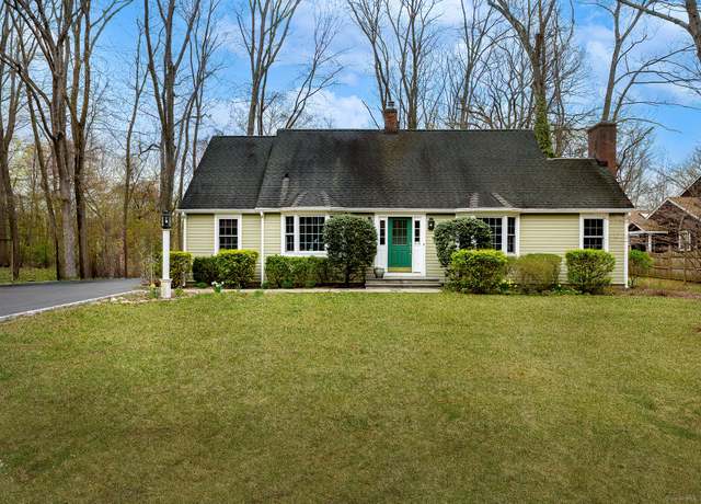 Property at 33 Riverview Dr, Norwalk, CT 06850, 4 beds, 2 baths