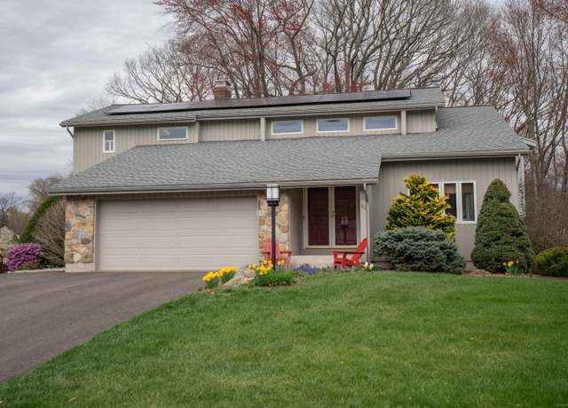 Property at 185 Lefoll Blvd, South Windsor, CT 06074, 4 beds, 2.5 baths