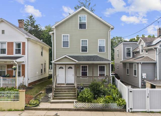 Property at 152 Lamberton St, New Haven, CT 06519, 6 beds, 3 baths
