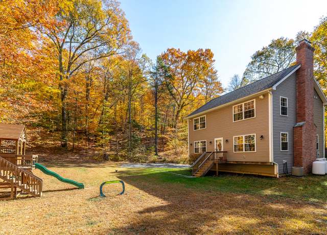 Property at 103 Route 39 S, Sherman, CT 06784, 3 beds, 2.5 baths