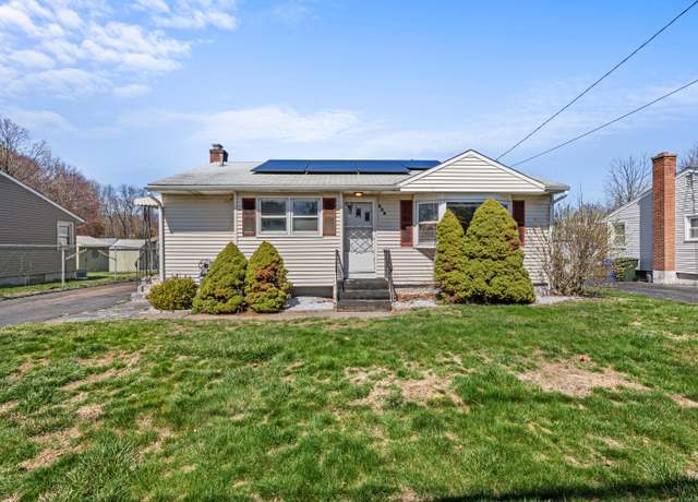 Property at 436 Brewer St, East Hartford, CT 06118, 2 beds, 1 bath