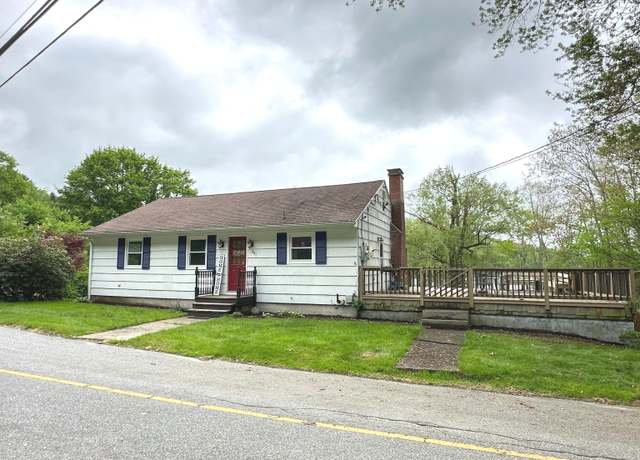 Property at 331 Pond Hill Rd, Plainfield, CT 06354, 3 beds, 2 baths